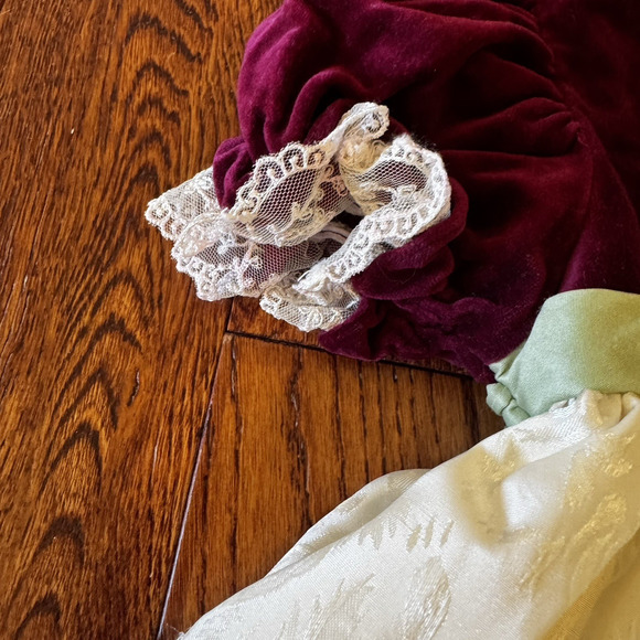Vintage b.t. kids Baby Girls 24M Maroon Velvet Holiday Dress Ivory Damask Lace - Picture 10 of 16